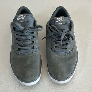 Nike casual shoes